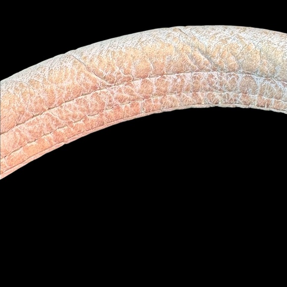 Burberry Blue Label Leather Pink Hobo Shoulder Bag - Picture 13 of 17